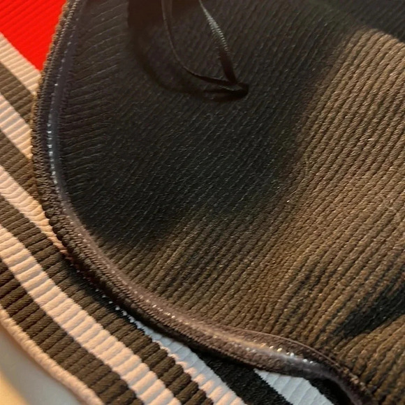 Stretchy Ribbed Tube Top. Red, grey and black stripes Size Small/Medium - Picture 2 of 7